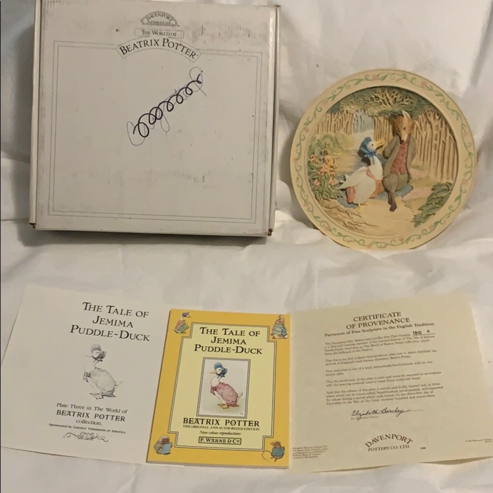 PLATE # 3 Davenport Pottery The Tale Of Jemima Puddle Duck Limited Raised Plate - Picture 8 of 8
